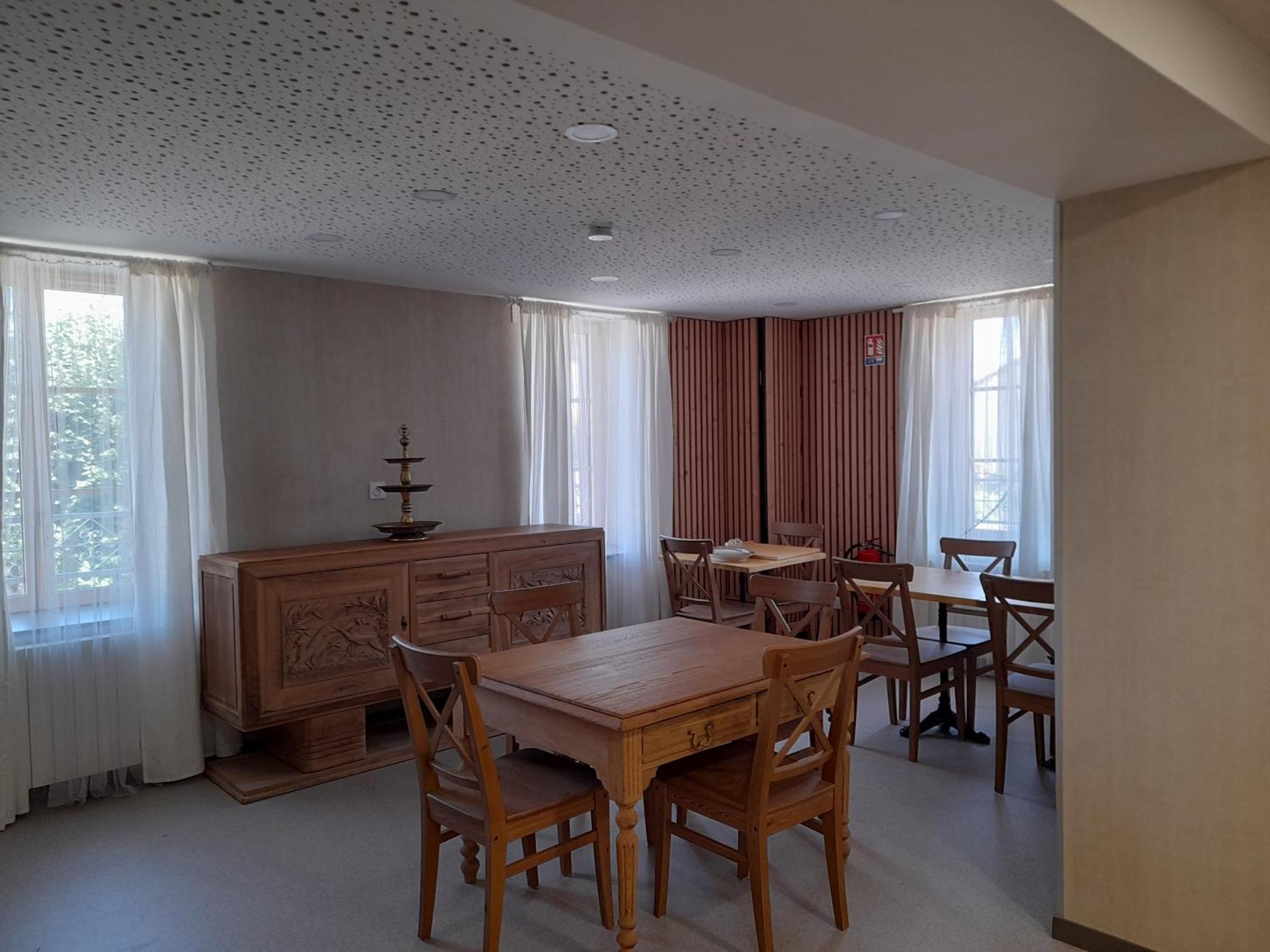 Les Pierres Roses Bed & Breakfast Coise Bagian luar foto